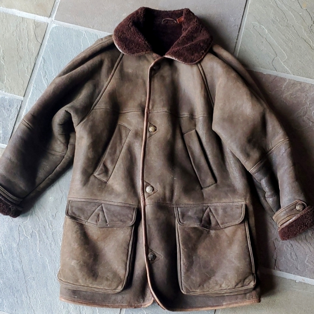 Vintage Timberland mens size S lambskin coat. Made in Portugal.